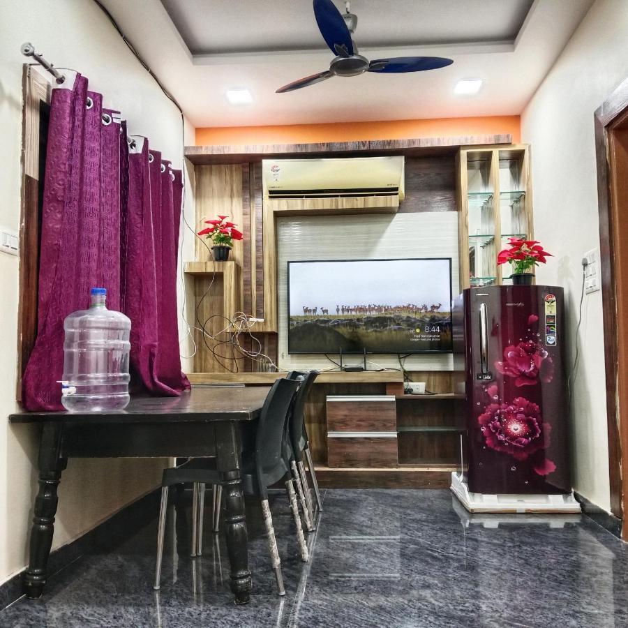 Vijayanagara Home Stay Hampi Exterior foto